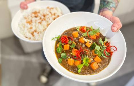 Hovězí Massaman curry s Ondřejem Hutnikem